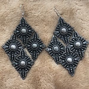 Diamond shape earrings